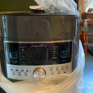 Pampered chef pressure cooker